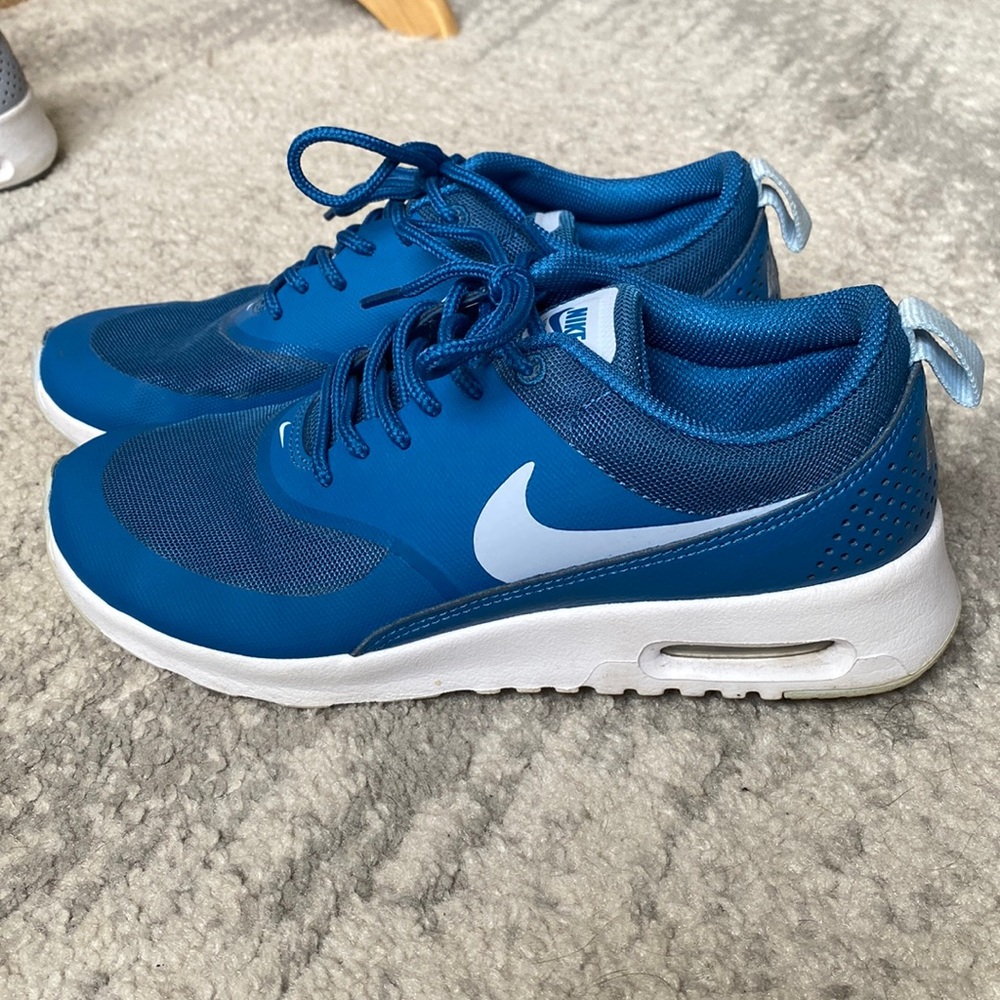 Blue/Teal Nike airmax Thea